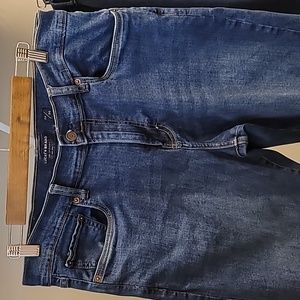 Lucky Jeans 34x30.